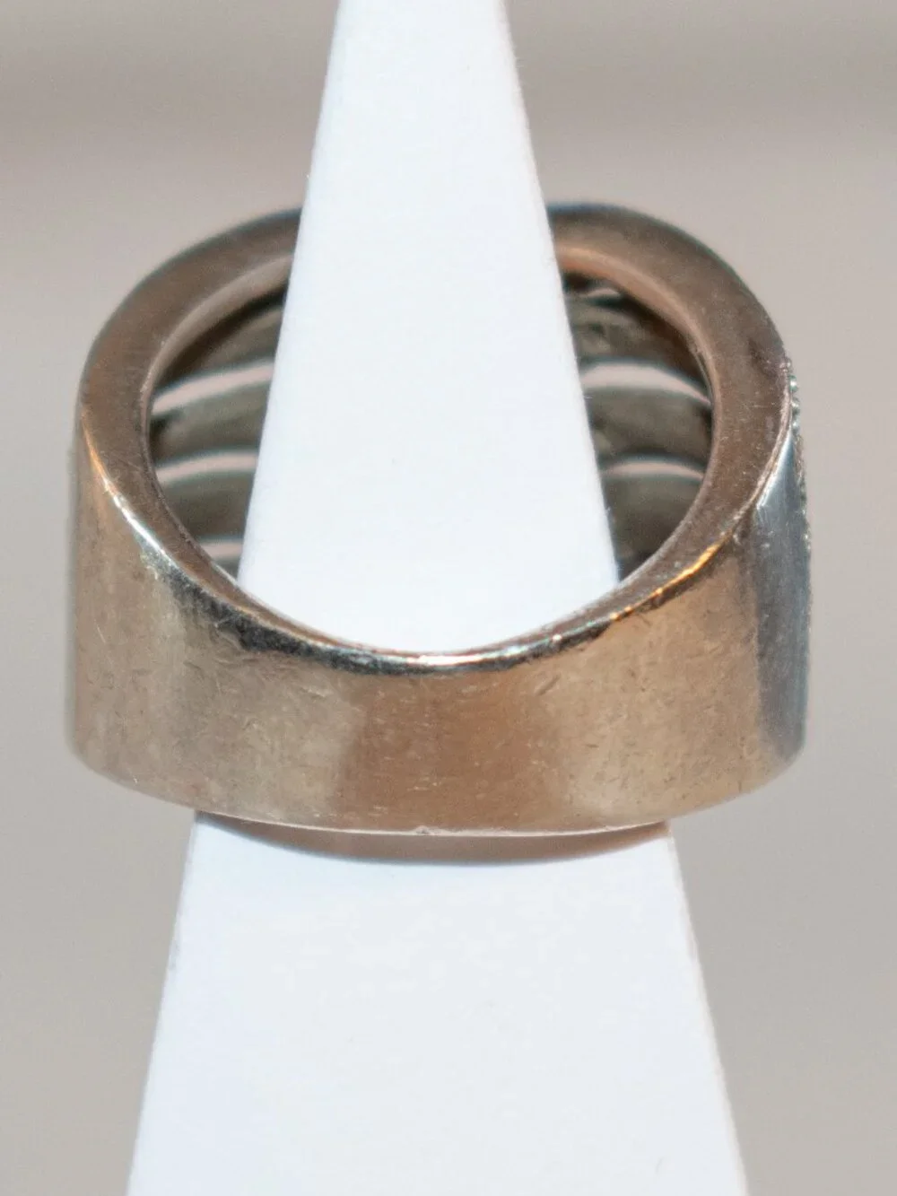 Banana Republic Sterling Silver 925 Cubic Zirconia Wave Style Pave Bands Ring